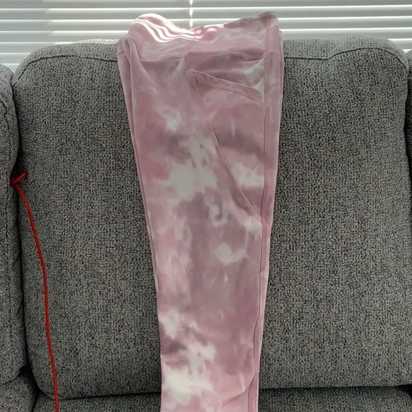 SUZY SHIER LEGGINGS, SIZE SMALL… PINK - Picture 3 of 3